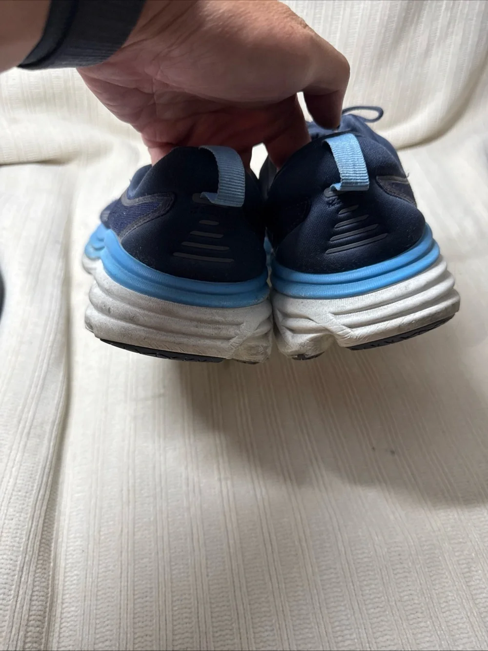 Hoka One One Mens Bondi 8  Blue Running Shoes Sneakers Size 8D